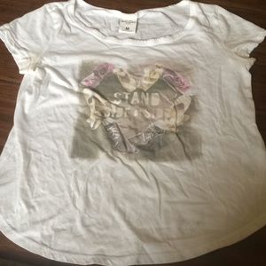 Abercrombie kids t shirt